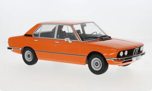 BMW 520 (E12) 1973 Oranje - 1:18